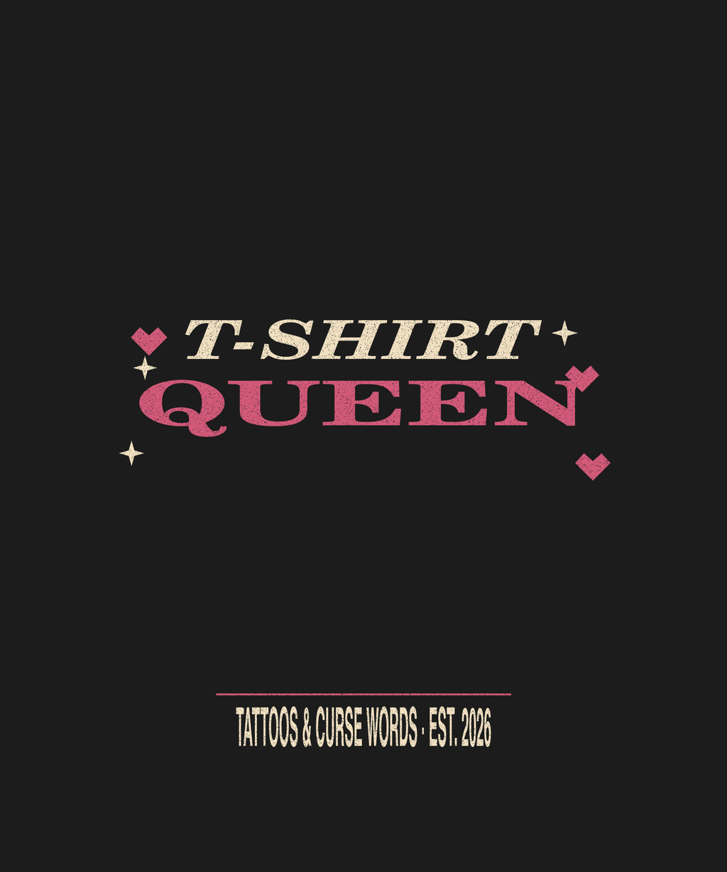 T-Shirt Queen — black tee